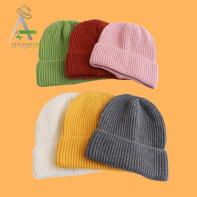 China NEW 2022 Acrylic COMMON Design Fashion Skullies Hats Knitted Beanie Hat Winter Cap Women Men Women Fashion Design Hats for sale