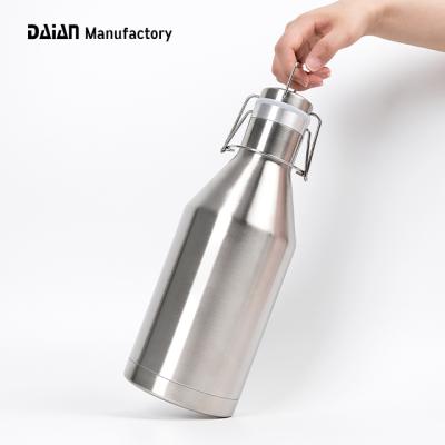 China Sustainable Popular Outdoor Waterproof Keep Cold And Hot Vacuum Insulated 64oz Stainless Steel Beer Shaker for sale