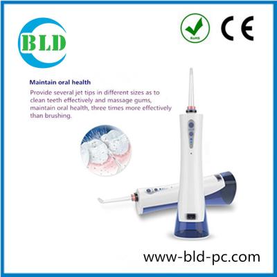 China 220ML Volume Chinese Dental Water Flosser Portable Hand Control Oral Irrigator for sale