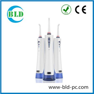 China CE/FDA Approved High Performance Dental Water Flosser Dental Water Jet 220ML Volume for sale