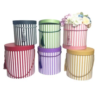 China Big Tassel Handmade Hug Bucket Gift Box Flower Three-piece Cylindrical Portable Bucket for sale