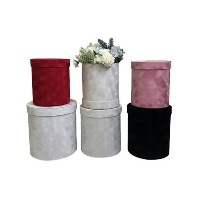 China Flannel diamond three-piece gift box handmade high-grade flower large round bucket for sale