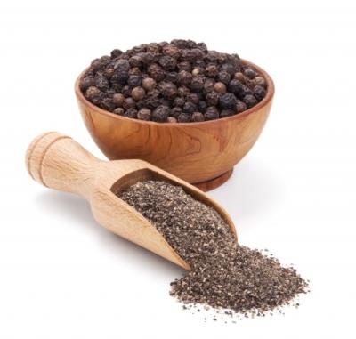 China Supplie Black Pepper Vietnam Dry Black Pepper For Food Condiments Black Pepper Powder for sale