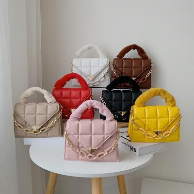 China New autumn fashion plush handle solid color check fashionable lady bags daily shoulder purses and sling handbags women fur handbags for sale