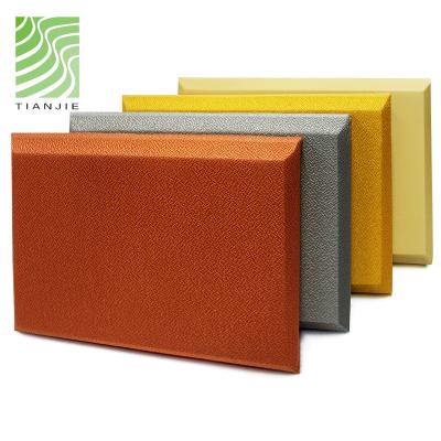 Cina Fire Retardant and Eco-friendly Tianjie Industrial Hexagon White Fabric Acoustic Panels Custom Printed Acoustic Panels in vendita