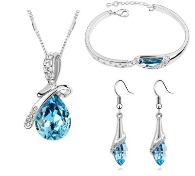 China Crystal Piercing Jewelry Sets Romantic Pendants and Necklaces Stud Silver Plated Earring Bangle Bracelets Chain For Women for sale