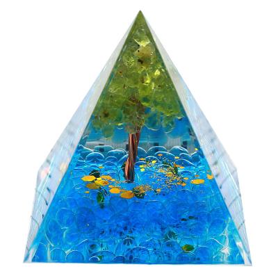 China Europe Wholesale Natural Crystal Orgonite Pyramids Spiritual Orgone Pyramid Tree Crystal Resin Crafts for sale