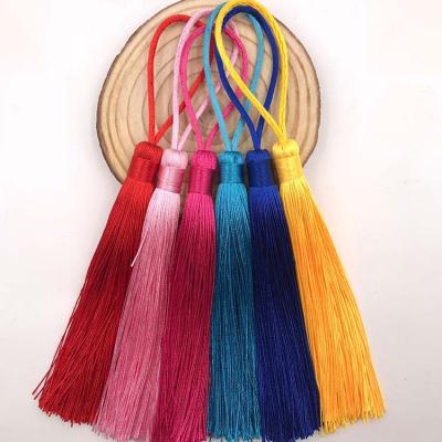 China Luxury Wholesale Color Matching Silk Tassel For Garment Accessories Tassel Key Chain for sale