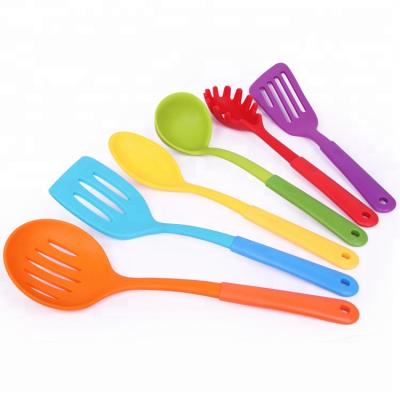 China 6pcs Sustainable Top Quality Nonstick Silicone Kitchen Wares With PP Handle for sale