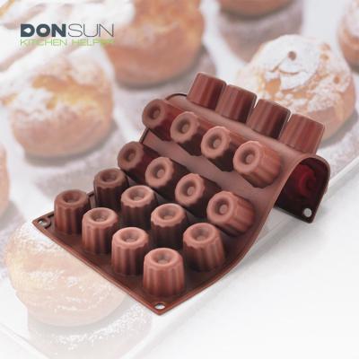 China Sustainable Wholesale Cookie Waffle Cake Molds Silicone Chocolate Molds for sale