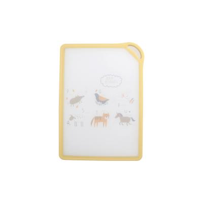 China Customized Sustainable Cartoon Double Sided Plastic Baby Food Sorting Cutting Board for sale