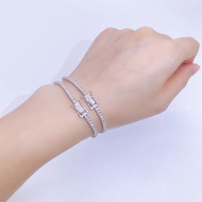 China Fashion jewelry 925 punk fashion jewelry 925 sterling silver vvs gra band round cut bracelet 4mm moissanite tennis chain for sale