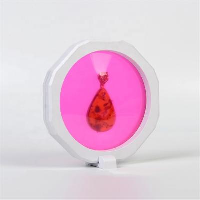 China Customizable Gift Display Dust Proof PE Lastic Material Plastic 3D Suspension Gift Display for sale