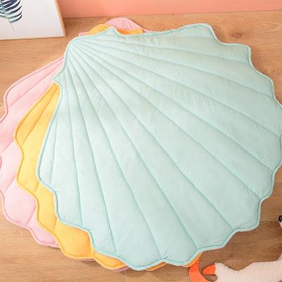 China Multi-colors 100% Cotton Washable Soft Woven Shell Shaped Baby Toy Play Mats for sale