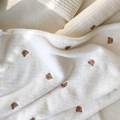 China PORTABLE New Arrival 80*130cm Embroidered Soft Comfortable Flannel Baby Blanket for sale