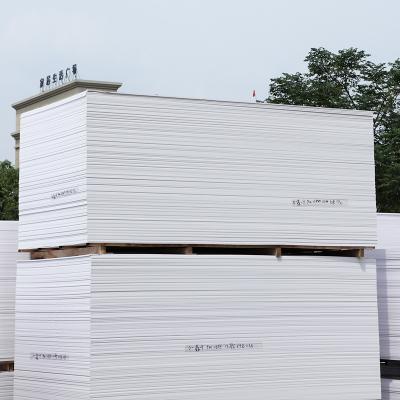 China box & YIMEIYI Forex PVC Board 25mm PVC Board 0.55 Durable High Density Rigid White Hard PVC Foam Board 5x10 for sale