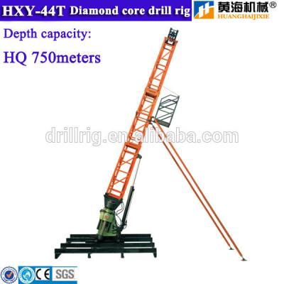 China HXY-44T high drilling efficiency Wells wireline diamond core drilling rig integrated main machine with drill tower mast derick 1000m capacity diesel for sale