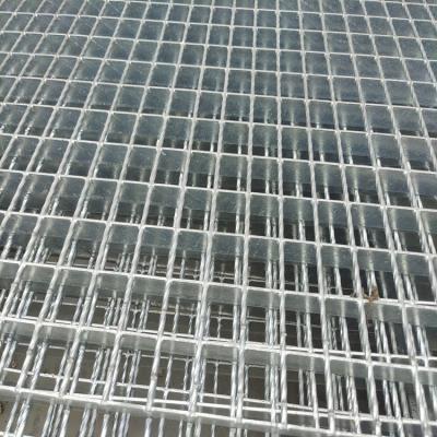 China Customized Serrated Steel Grating Steel Bar Grating Galvanized Steel Grating Te koop