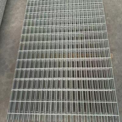 China 60 X 7 X 4 Bearing Bar Steel Platform Grating For Heavy Duty Applications zu verkaufen