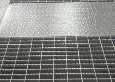 China Grating de aço galvanizado para a certificação de passeio da plataforma ISO9001 à venda