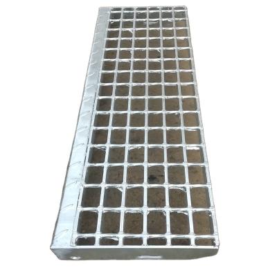 Cina Tipo d'acciaio galvanizzato passaggio pedonale del T3 T4 del T2 del T1 di Mesh Flooring di griglia delle pedate della scala della immersione calda in vendita