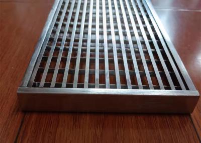 Chine Drainage compact Hd linéaire Galvanzied d'allée ou grille d'acier inoxydable pour la couverture de drainage à vendre