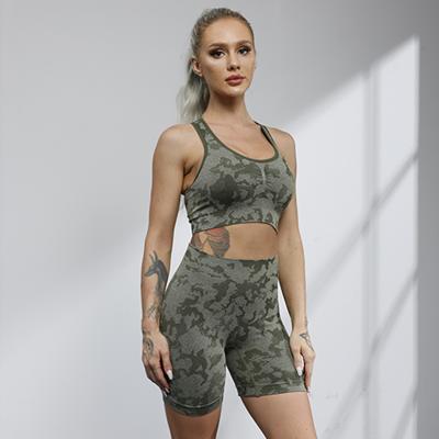 China Antibacterial Women Camouflage Seamless Fitness Legging Yoga Panties Gym Wear Set for sale