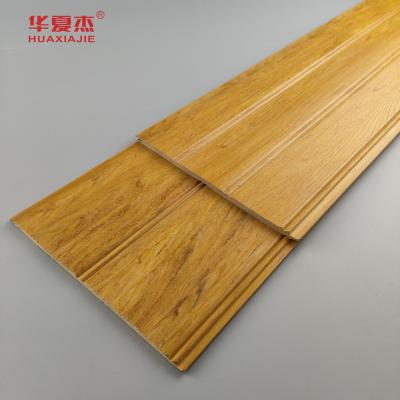 China Nature Wood Wpc Wainscoting Panels Waterproof Wpc Wall Panel Wainscot For Bathroom Decoration for sale