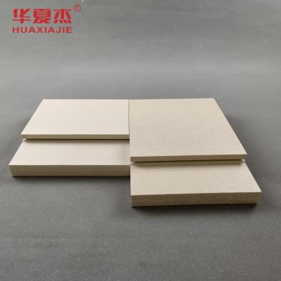 China Cuadro de la puerta WPC impermeable de grano de madera en venta