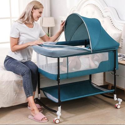 China 2022 Modern Convertible Multi Functional Changing Crib Baby Crib Table Hutch Four in One BPA Free Baby Crib Bumper for Newborn for sale