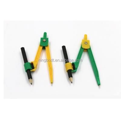 China Cheap simple and cheap plastic drawing compass popular in Asia markets for sale