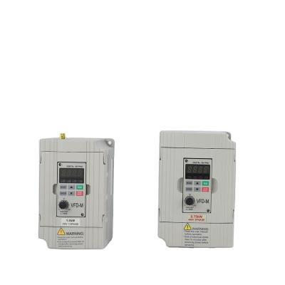 China 7.5kw mppt vfd solar water pump controller inverters for irrigation system 162mm*92mm*132mm or customized for sale