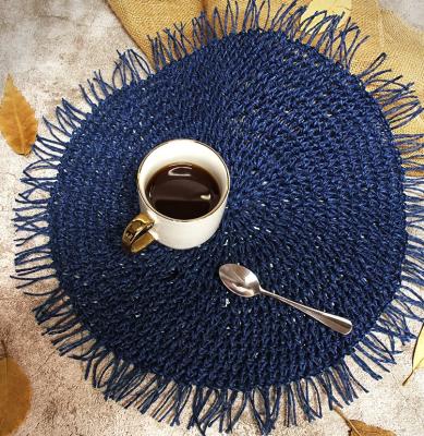 China Sustainable disposable woven place mats crochet flecos for parties and outdoor for sale