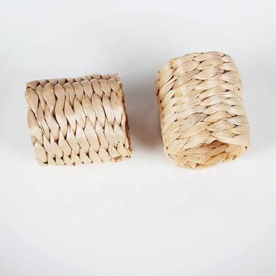 China Wholesale High Quality Viable Handmade Napkin Ring For Table Decoration Kitchen Typha Angustifolia for sale