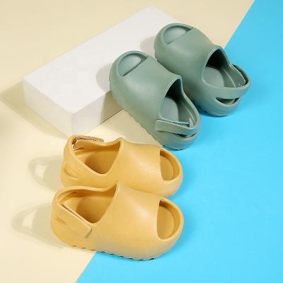 China Unique Thick Flat Non-slip Waterproof Children's Slides Yeezy Slippers for sale