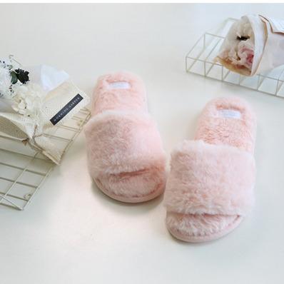 China Fashion Trend Customize Women Striped Bottom Soft Home Slippers Warm Cotton Shoes Indoor Slip On Shoe For Bedroom House for sale