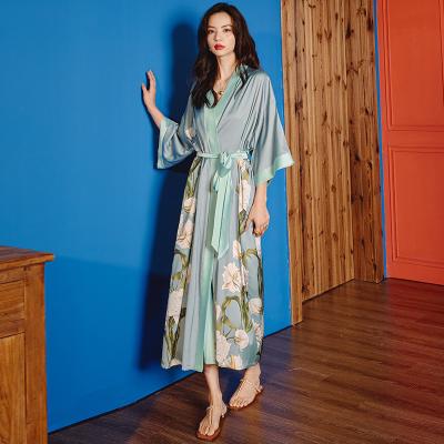 China Luxury Women's Designer Sleepwear QUICK DRY Floral Print Pajamas Silk Satin Robes For Women for sale