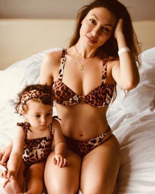 China Plus Size Mother And Daughter Swimwear For Kids Family Matching Garbage Swimwear Custom Print Sexy Design Bikini for sale