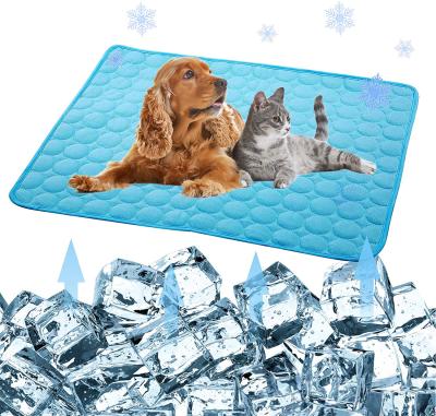 China Viable Summer Protective Cool Gel Cooling Mat Pet Dog Mat Gel No Need To Freeze Dog Cooling Mat For Pet Dog for sale