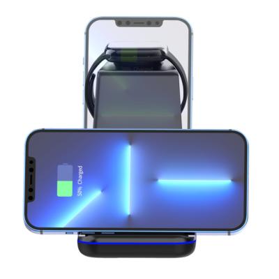 China New Smart Watch 2022 Magnetic Fast Charger 7.5W 10W 15W 3 IN 1 Wireless Charging Stand for sale