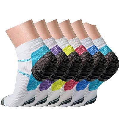 China Sports Factory Wholesale Men's Performance Athletic Ankle Booties Breathable Cycling Short Socks Sport Socks for sale