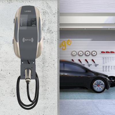 China Home Use Commercial Use IEC 62196 Wallbox 7kw Electric Car Charging Cable Ev Charging Station With Led Screen And 5m Cables LSEVC-07-10222 for sale