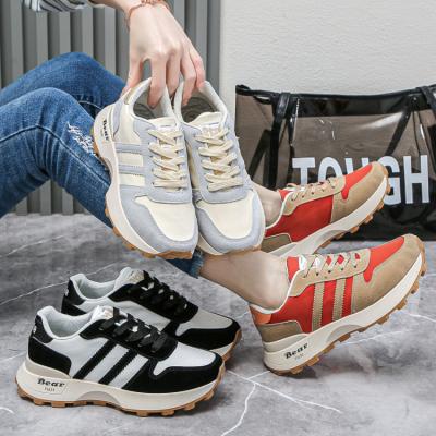 China Fashion Trend Breathe Freely Spring And Autumn Edition Shoes Fashion Sports Shoes For Women New Styles for sale