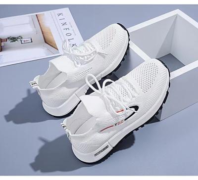 China Fashion Trend Custom Made Sneakers With Logo High Quality Anti-Slip Casual Lightweight Sneakers For Women And Ladies for sale