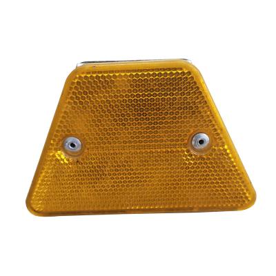 China Road Guardrail Wholesale 2022 Hot Sale High Quality Color Guardrail Drafter Yellow Reflector for sale