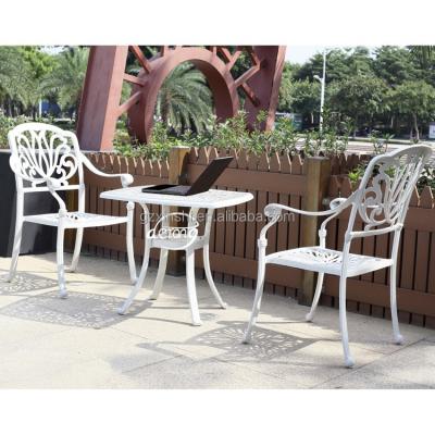 China Cast Aluminum Modern European Style Outdoor Patio Table and Chair Set for sale