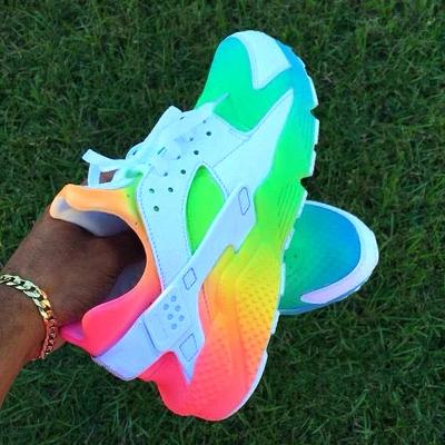 China Fashion Trend Unisex Mixed Colorful Walking Sport Shoes Casual Running Shoes Women Sneakers for sale