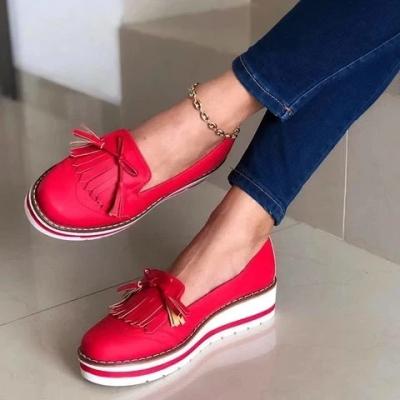 China Anti-Smell Thick Wedge Heels Women Sole Tassel Shoes Flat Slip On Women's Stylish Shoes for sale