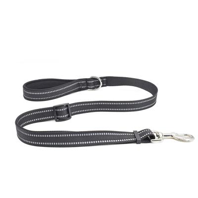 China Customized Thoughtful Retractable Adjustable Rope Pets Leashes Led Leashes For Pet for sale