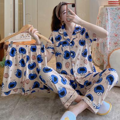 China Fvshion Fashion Print Button Sets Pijamas Mujer Women Breathable Wholesale Designers Two Piece Sleepwear Custom Satin Pajamas Couples Set for sale